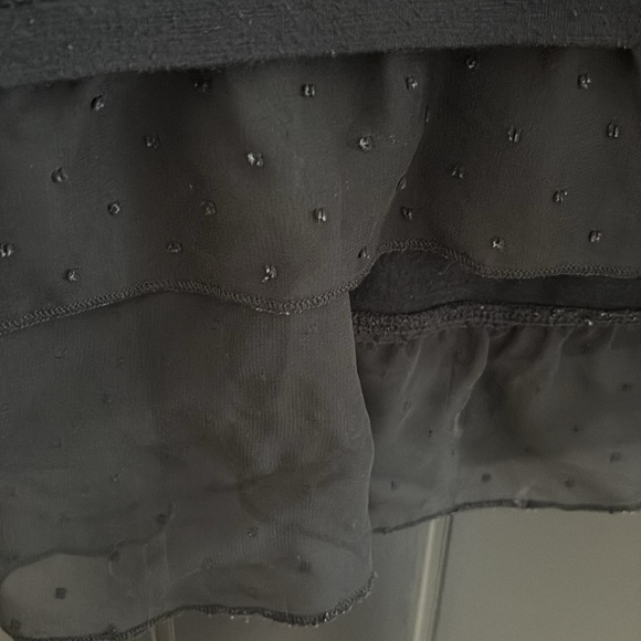 Torrid Black Short Sleeve Tee. Tiers in Front/Back w/Textured Dots. Size 2=18/20 - Picture 2 of 8